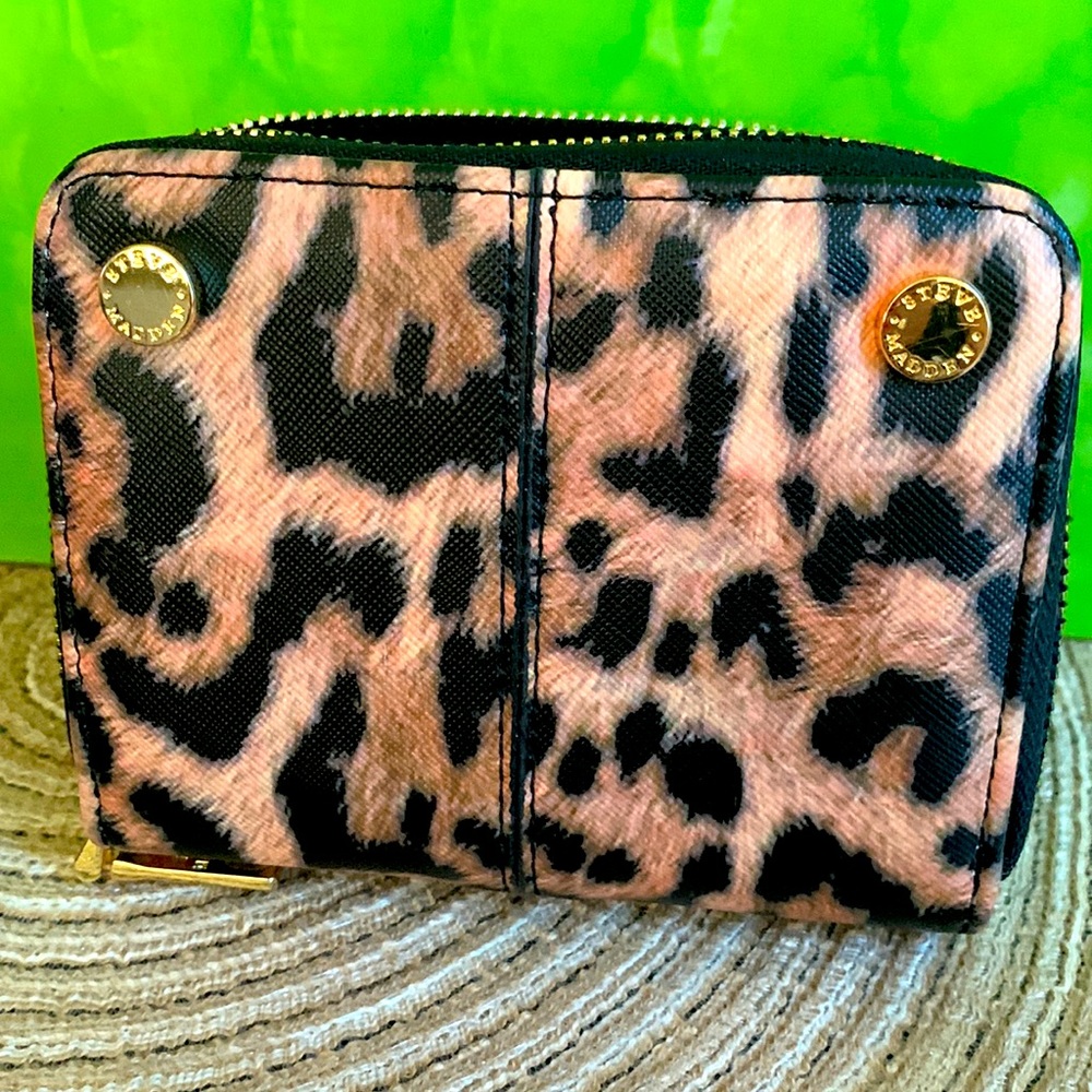 New Steve Madden zip around wallet
